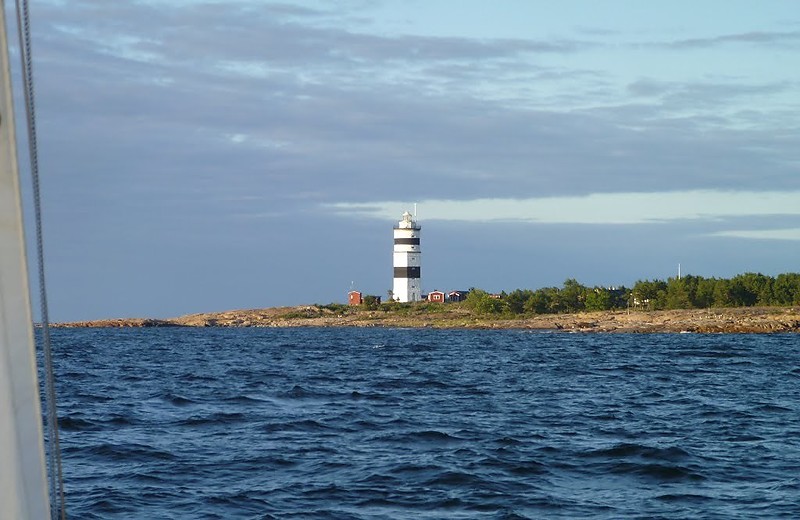 Örskär lighthouse
Author of the photo: Grigory Shmerling

Keywords: Sweden;Gulf of Bothnia;Orskar