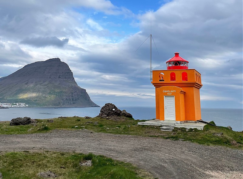 Osholar lighthouse
Author of the photo: [url=https://www.flickr.com/photos/21475135@N05/]Karl Agre[/url]
Keywords: Iceland;Atlantic ocean