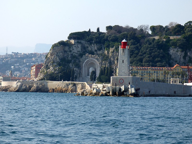 Nice / Jetee du Large lighthouse
Keywords: Nice;France;Mediterranean sea