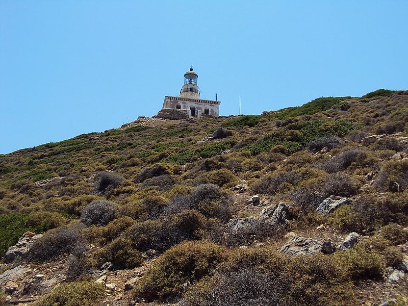 Parapola Lighthouse 
AKA Velopoula
Source of the photo: [url=http://www.faroi.com/]Lighthouses of Greece[/url]

Keywords: Aegean sea;Greece;Parapola