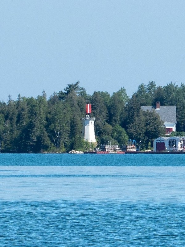 Michigan / Pipe Island lighthouse
Author of the photo: [url=https://www.flickr.com/photos/selectorjonathonphotography/]Selector Jonathon Photography[/url]
Keywords: Michigan;Lake Huron;United States