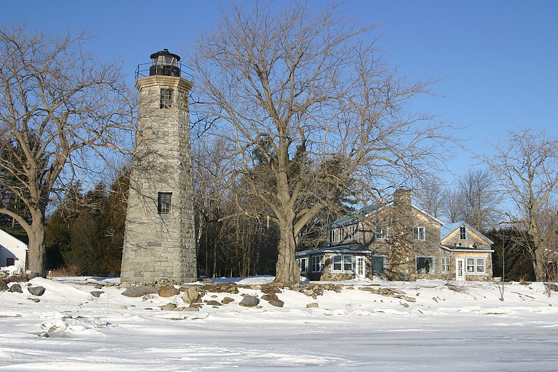 New York / Lake Champlain / Point Aux Roches lighthouse
Author of the photo: [url=https://www.flickr.com/photos/31291809@N05/]Will[/url]

Keywords: Lake Champlain;New York;United States;Winter
