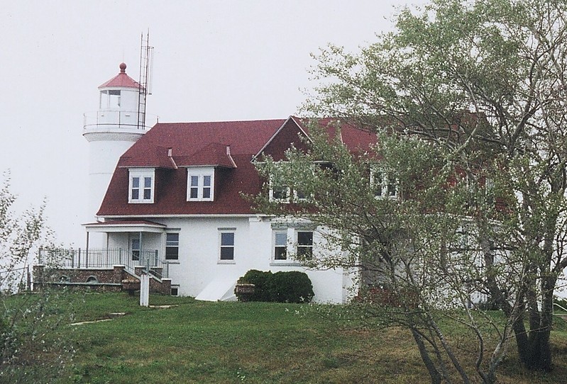 Michigan / Point Betsie lighthouse
Author of the photo: [url=https://www.flickr.com/photos/larrymyhre/]Larry Myhre[/url]

Keywords: Michigan;Lake Michigan;United States