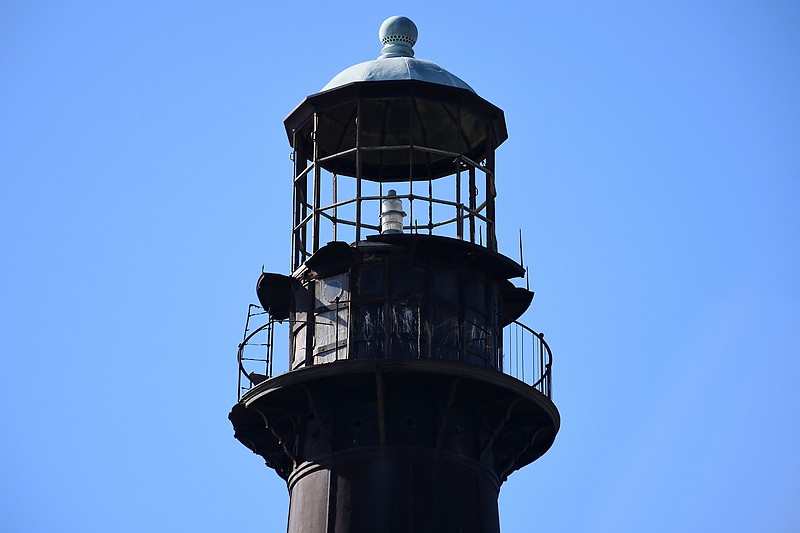 Texas / Bolivar Point lighthouse - lantern
Author of the photo: [url=http://www.flickr.com/photos/21953562@N07/]C. Hanchey[/url]
Keywords: Port Bolivar;Texas;United States;Gulf of Mexico;Lantern