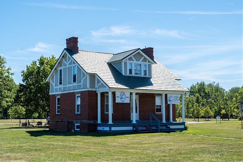 Michigan / Pointe aux Barques lighthouse - keepers house
Author of the photo: [url=https://www.flickr.com/photos/selectorjonathonphotography/]Selector Jonathon Photography[/url]
Keywords: Michigan;Lake Huron;United States;Interior