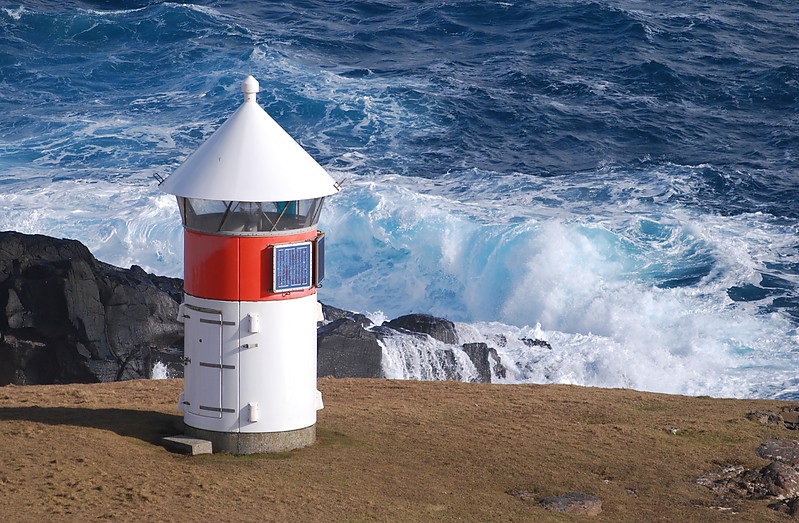 Porkerisnes lighthouse
Author of the photo: [url=http://www.flickr.com/photos/14716771@N05/]Erik Christensen[/url]
Keywords: Faroe Islands;Atlantic ocean