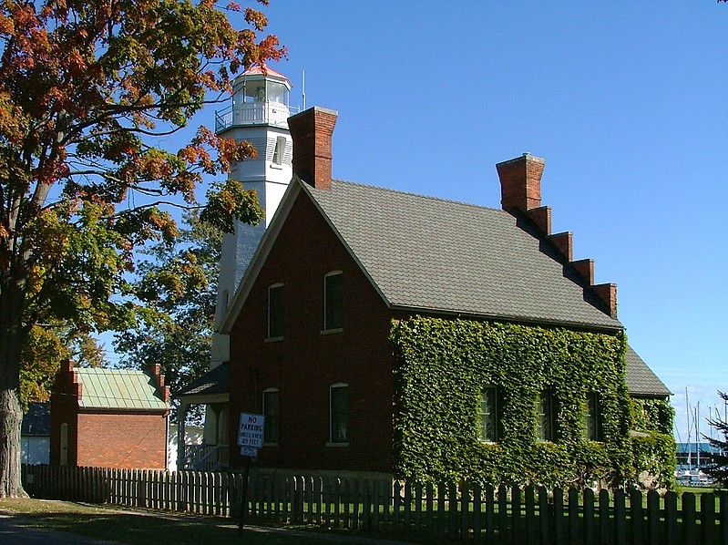 Michigan / Port Sanilac lighthouse
Author of the photo: [url=https://www.flickr.com/photos/larrymyhre/]Larry Myhre[/url]
Keywords: Michigan;Lake Huron;United States