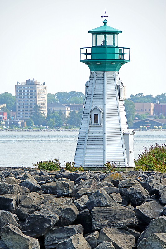 Ontario \ Prescott Heritage Harbour lighthouse
Author of the photo: [url=https://www.flickr.com/photos/archer10/] Dennis Jarvis[/url]
Keywords: Prescott;Ontario;Canada;Saint Lawrence river