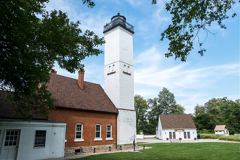 Pennsylvania / Presque Isle lighthouse
Author of the photo: [url=https://www.flickr.com/photos/selectorjonathonphotography/]Selector Jonathon Photography[/url]
Keywords: Erie Harbour;Lake Erie;Pennsylvania;United States