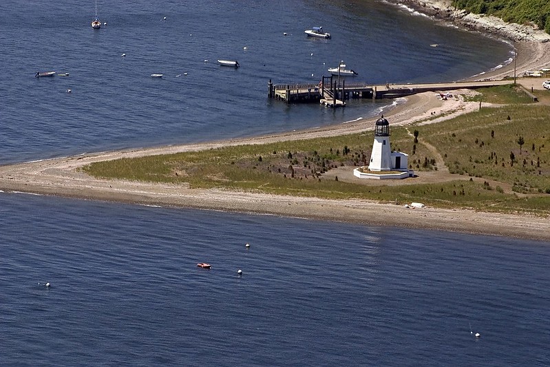 Rhode island / Prudence Island lighthouse - aerial view
Author of the photo: [url=https://jeremydentremont.smugmug.com/]nelights[/url]

Keywords: United States;Rhode island;Atlantic ocean;Aerial