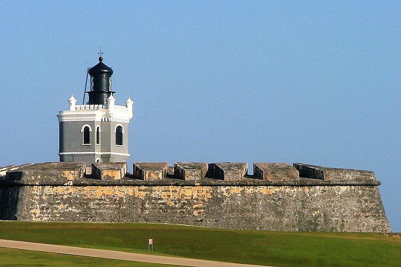 Puerto San Juan lighthouse
Author of the photo: [url=https://www.flickr.com/photos/larrymyhre/]Larry Myhre[/url]
Keywords: Puerto Rico;San Juan;Caribbean sea