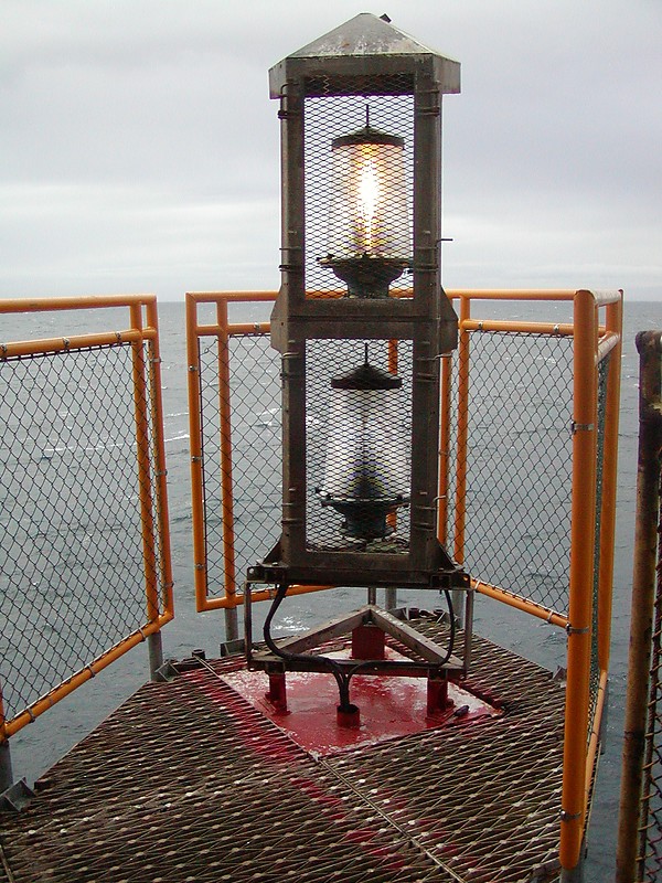 Celtic sea / Kinsale head gas field / Bravo platform - lamp
Keywords: Celtic sea;Ireland;Offshore;Lamp