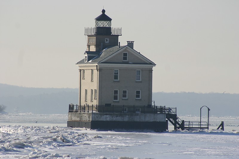 New York / Hudson river / Kingston / Rondout Creek lighthouse
Author of the photo: [url=https://www.flickr.com/photos/31291809@N05/]Will[/url]

Keywords: New York;Hudson River;Kingston;United States