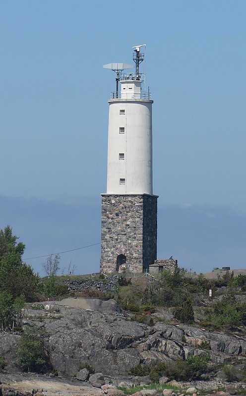 Rönnskär lighthouse
Author of the photo: [url=https://www.flickr.com/photos/21475135@N05/]Karl Agre[/url]                      
Keywords: Finland;Porkkala;Gulf of Finland;Vessel Traffic Service