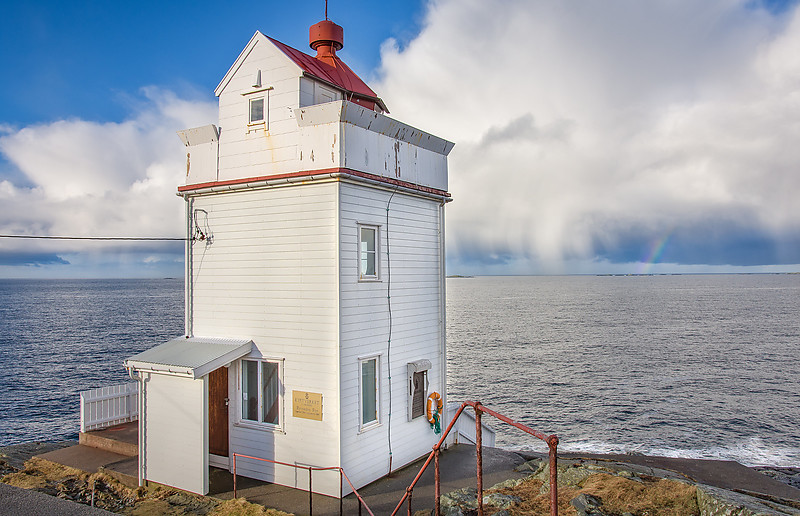 Laksnotholmen / Ryvarden lighthouse
Author of the photo: [url=https://www.flickr.com/photos/ranveig/]Ranveig Marie[/url]
Keywords: Laksnotholmen;Ryvarden;Norway;Norwegian sea;Bomlafjord