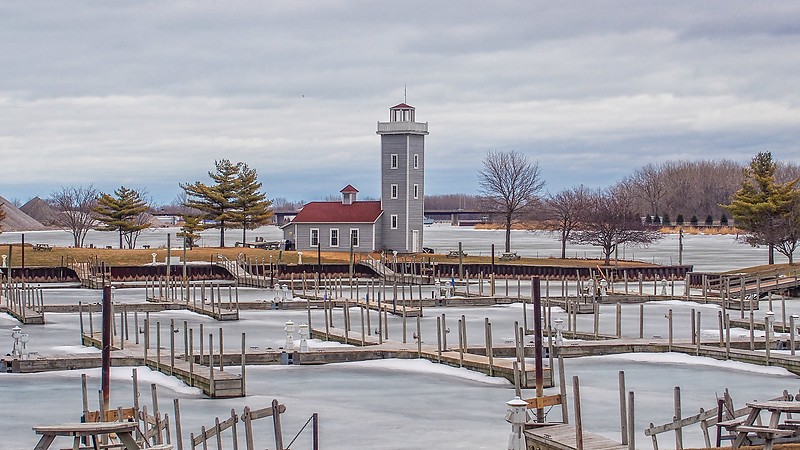 Saginaw River lighthouse
Author of the photo: [url=https://www.flickr.com/photos/selectorjonathonphotography/]Selector Jonathon Photography[/url]
Keywords: Michigan;United States;Saginaw Bay;Lake Huron;Faux