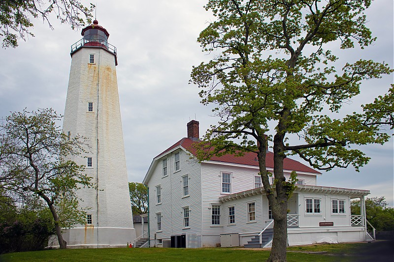 New Jersey / Sandy Hook lighthouse
Author of the photo: [url=https://jeremydentremont.smugmug.com/]nelights[/url]
Keywords: New Jersey;United States;Atlantic ocean