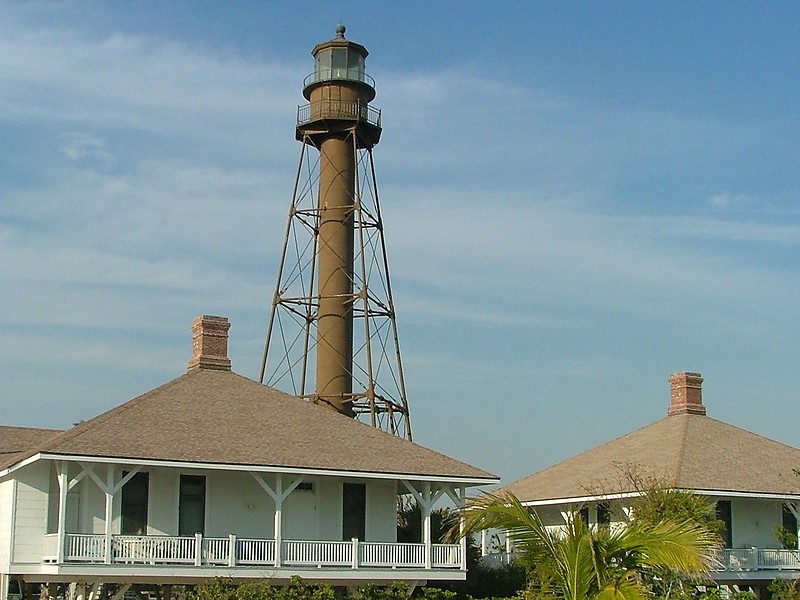 Florida / Sanibel Island lighthouse
Author of the photo: [url=https://www.flickr.com/photos/larrymyhre/]Larry Myhre[/url]

Keywords: Florida;United States;Gulf of Mexico;San Carlos Bay