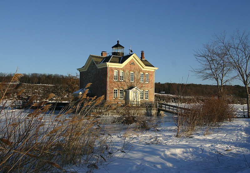 New York / Hudson river / Saugerties lighthouse
Author of the photo: [url=https://www.flickr.com/photos/31291809@N05/]Will[/url]

Keywords: New York;Hudson River;United States