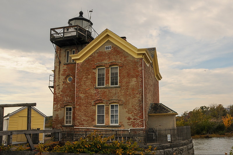 New York / Hudson river / Saugerties lighthouse
Author of the photo: [url=https://www.flickr.com/photos/lighthouser/sets]Rick[/url]
Keywords: New York;Hudson River;United States