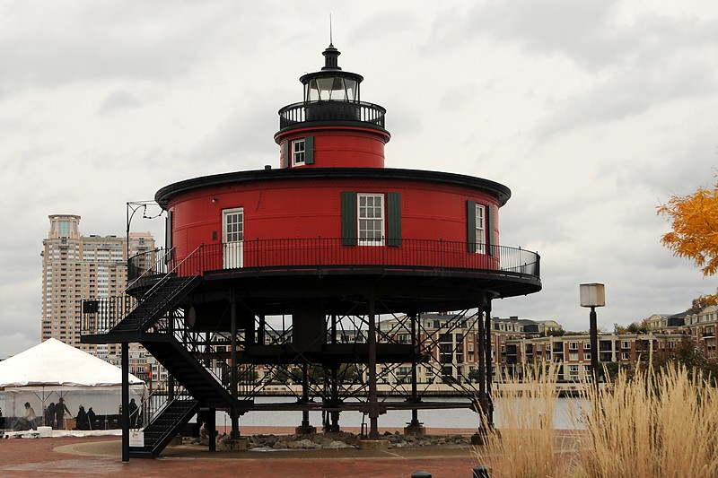 Maryland / Seven Foot Knoll lighthouse
Author of the photo: [url=https://www.flickr.com/photos/lighthouser/sets]Rick[/url]
Keywords: United States;Maryland;Chesapeake bay;Baltimore