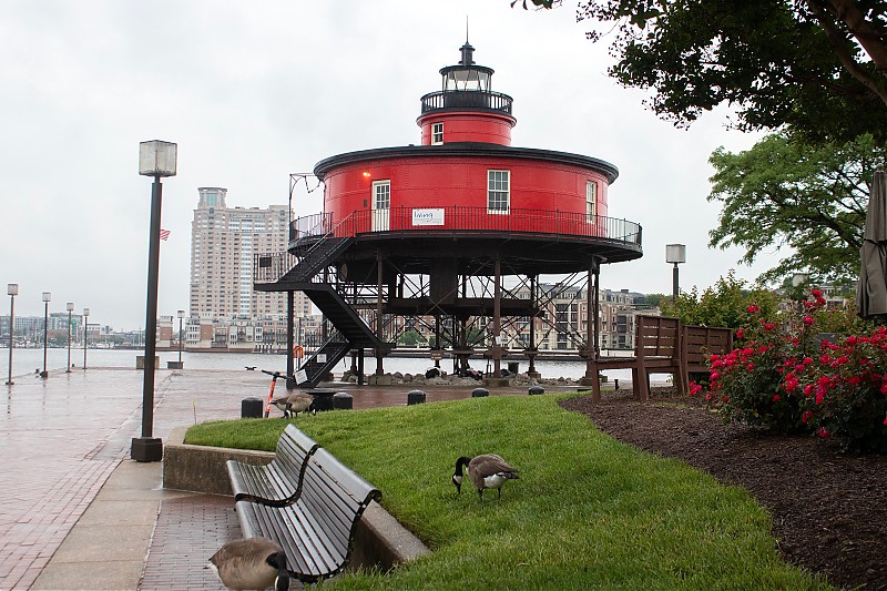 Maryland / Seven Foot Knoll lighthouse
Author of the photo: [url=https://jeremydentremont.smugmug.com/]nelights[/url]
Keywords: United States;Maryland;Chesapeake bay;Baltimore