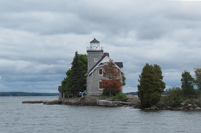New York / Sisters Island lighthouse
Author of the photo: [url=https://www.flickr.com/photos/21475135@N05/]Karl Agre[/url]
Keywords: New York;United States;Saint Lawrence River