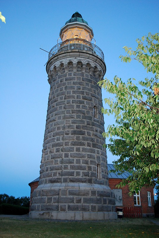 Skjoldnaes lighthouse
Author of the photo: [url=http://www.flickr.com/photos/14716771@N05/]Erik Christensen[/url]
Keywords: Aero;Denmark;Little Belt