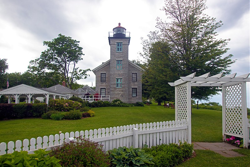 New York / Sodus Bay lighthouse - lantern
AKA Sodus point
Author of the photo: [url=https://jeremydentremont.smugmug.com/]nelights[/url]
Keywords: New York;Lake Ontario;United States;Sodus;Lantern
