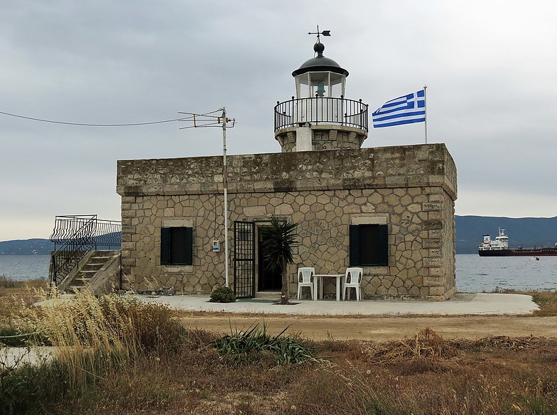 Susaki lighthouse
AKA Sousaki 
Author of the photo: [url=https://www.flickr.com/photos/21475135@N05/]Karl Agre[/url]
Keywords: Gulf of Corinth;Greece