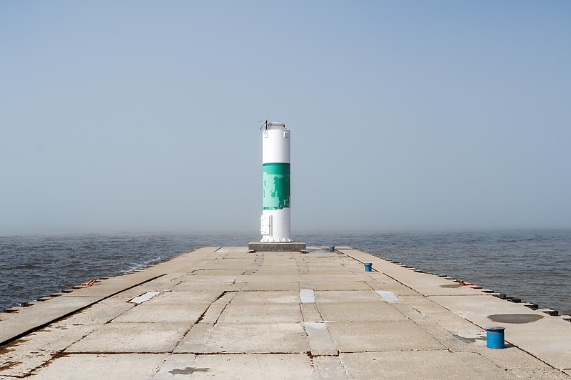 Michigan / South Haven North Pierhead light 
Author of the photo: [url=https://www.flickr.com/photos/selectorjonathonphotography/]Selector Jonathon Photography[/url]
Keywords: Michigan;Lake Michigan;United States;South Haven