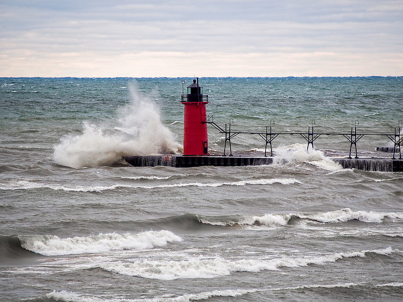 Michigan / South Haven South Pierhead lighthouse - storm picture
Author of the photo: [url=https://www.flickr.com/photos/selectorjonathonphotography/]Selector Jonathon Photography[/url]
Keywords: Michigan;Lake Michigan;United States;South Haven;Storm