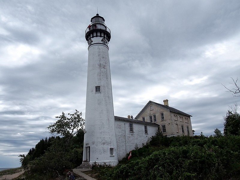 Michigan / South Manitou Island lighthouse
Author of the photo: [url=https://www.flickr.com/photos/selectorjonathonphotography/]Selector Jonathon Photography[/url]
Keywords: Michigan;Lake Michigan;United States