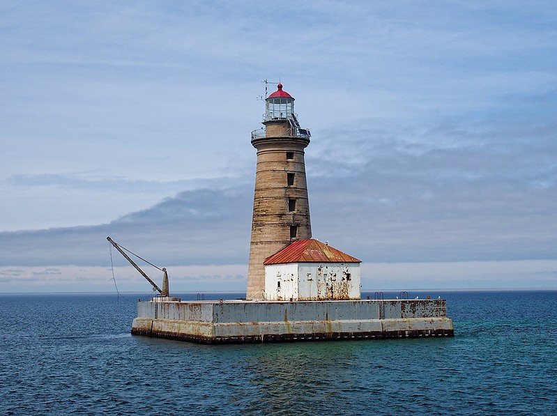 Michigan / Spectacle Reef lighthouse
Author of the photo: [url=https://www.flickr.com/photos/selectorjonathonphotography/]Selector Jonathon Photography[/url]
Keywords: Michigan;Lake Huron;United States