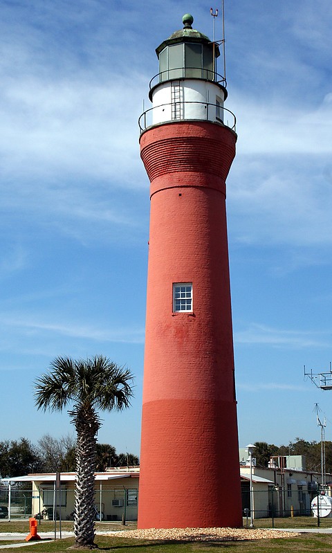 Florida / Mayport / St. Johns River lighthouse
Author of the photo:[url=https://www.flickr.com/photos/lighthouser/sets]Rick[/url]
Keywords: Florida;United States;Mayport;Atlantic ocean