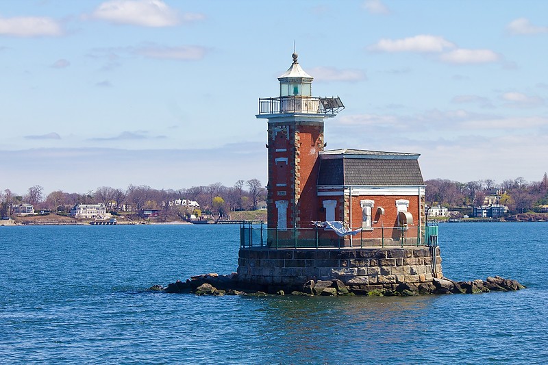 New York / Stepping Stones lighthouse
Author of the photo: [url=https://jeremydentremont.smugmug.com/]nelights[/url]

Keywords: New York;New York City;United States