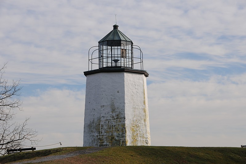 New York / Stony Point lighthouse
Author of the photo: [url=https://www.flickr.com/photos/lighthouser/sets]Rick[/url]
Keywords: New York;United States;Hudson