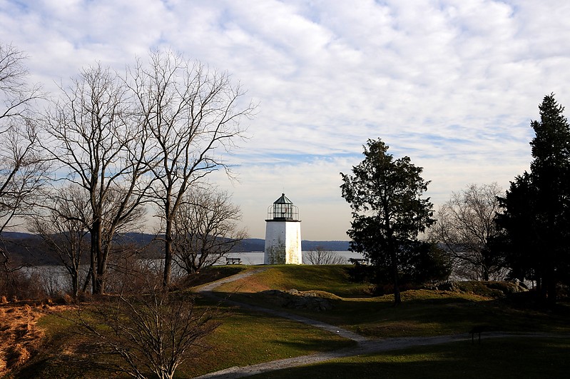 New York / Stony Point lighthouse
`Author of the photo: [url=https://www.flickr.com/photos/lighthouser/sets]Rick[/url]
Keywords: New York;United States;Hudson