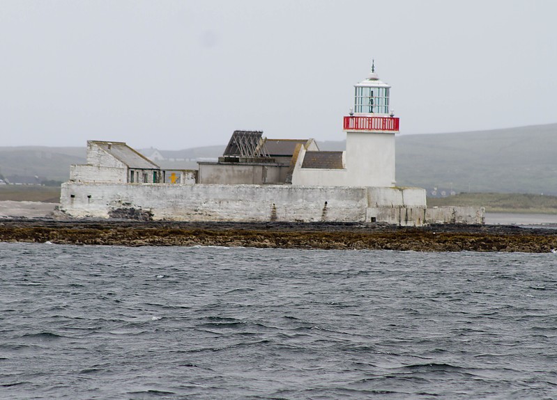 Galway / Straw Island lighthouse
Photo source:[url=http://lighthousesrus.org/index.htm]www.lighthousesRus.org[/url]
Non-commercial usage with attribution allowed
Keywords: Ireland;Connacht;Atlantic ocean;Aran islands