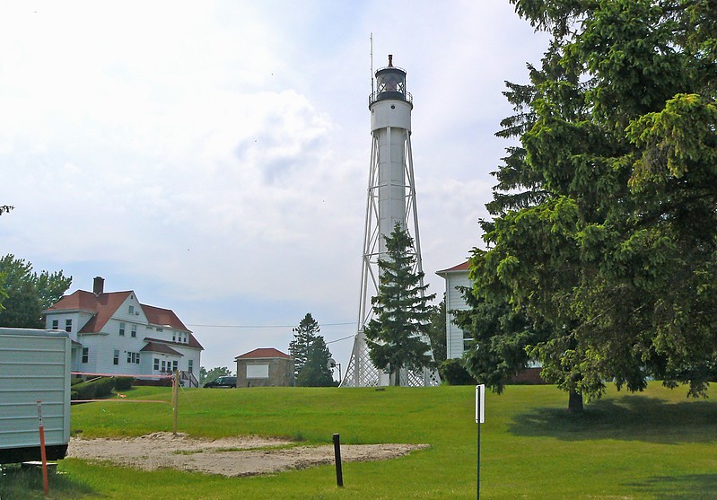 Wisconsin / Sturgeon Bay Ship Canal / Canal Station lighthouse
Author of the photo: [url=https://www.flickr.com/photos/8752845@N04/]Mark[/url]
Keywords: Wisconsin;Sturgeon Bay;Michigan;United States