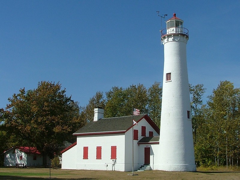 Michigan / Sturgeon Point lighthouse
Author of the photo: [url=https://www.flickr.com/photos/larrymyhre/]Larry Myhre[/url]
Keywords: Michigan;Lake Huron;United States