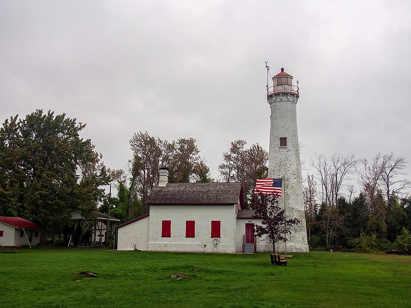 Michigan / Sturgeon Point lighthouse
Author of the photo: [url=https://www.flickr.com/photos/selectorjonathonphotography/]Selector Jonathon Photography[/url]
Keywords: Michigan;Lake Huron;United States