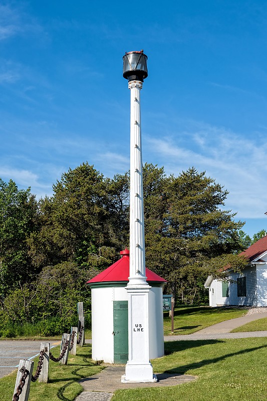 Michigan / Whitefish Point / United States Lighthouse Establishment Old Post Light
Author of the photo: [url=https://www.flickr.com/photos/selectorjonathonphotography/]Selector Jonathon Photography[/url]
Keywords: Michigan;United States;Lake Superior