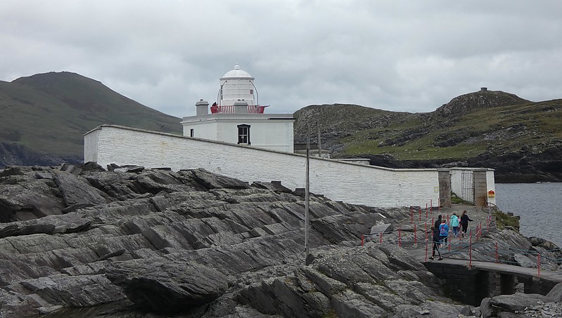 Munster / County Kerry / Valentia / Cromwell Point (Fort Point) Lighthouse
Author of the photo: [url=https://www.flickr.com/photos/yiddo2009/]Patrick Healy[/url]
Keywords: Ireland;Atlantic ocean;Munster