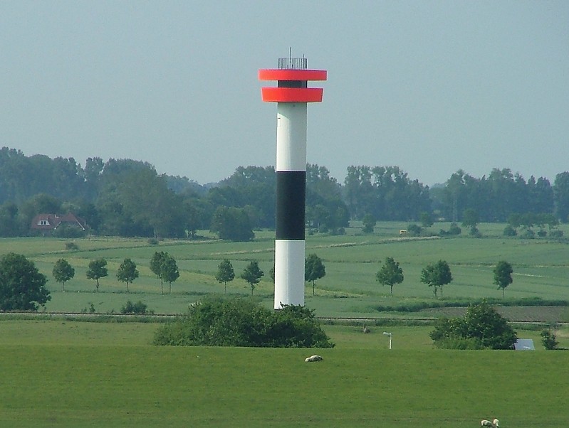 Wehlendorf Rear Lighthouse
Author of the photo: [url=https://www.flickr.com/photos/larrymyhre/]Larry Myhre[/url]

Keywords: North sea;Germany;Elbe;Wehlendorf