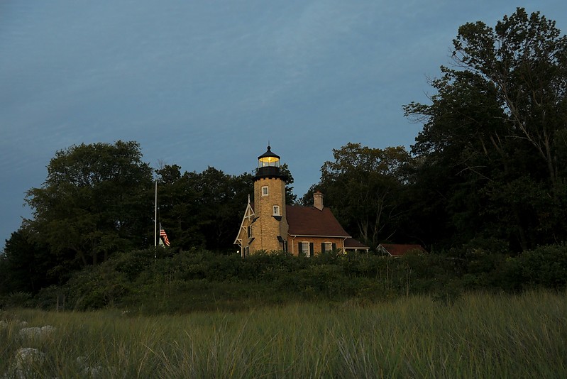 Michigan / White River lighthouse
Author of the photo: [url=https://www.flickr.com/photos/lighthouser/sets]Rick[/url]
Keywords: Michigan;Lake Michigan;United States