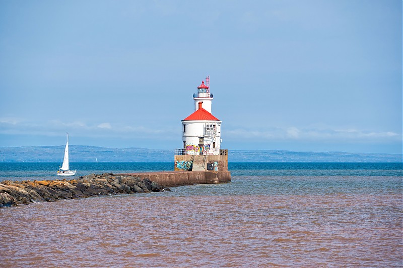 Wisconsin / Wisconsin Point lighthouse
Author of the photo: [url=https://www.flickr.com/photos/selectorjonathonphotography/]Selector Jonathon Photography[/url]
AKA Superior Entry South Breakwater

Keywords: Wisconsin;Lake Superior;United States