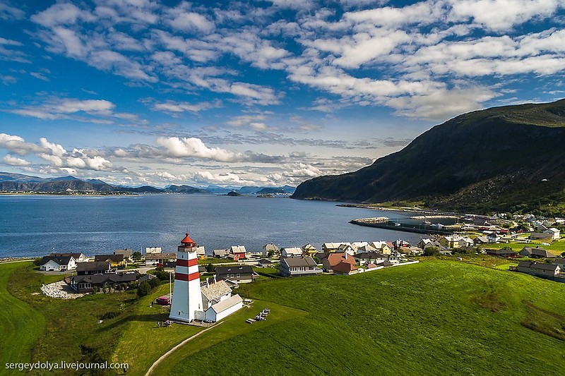 Godoya / Alnes Lighthouse
Author of the photo: [url=http://sergeydolya.livejournal.com/]Sergey Dolya[/url]

Keywords: Godoya;Norway;North sea