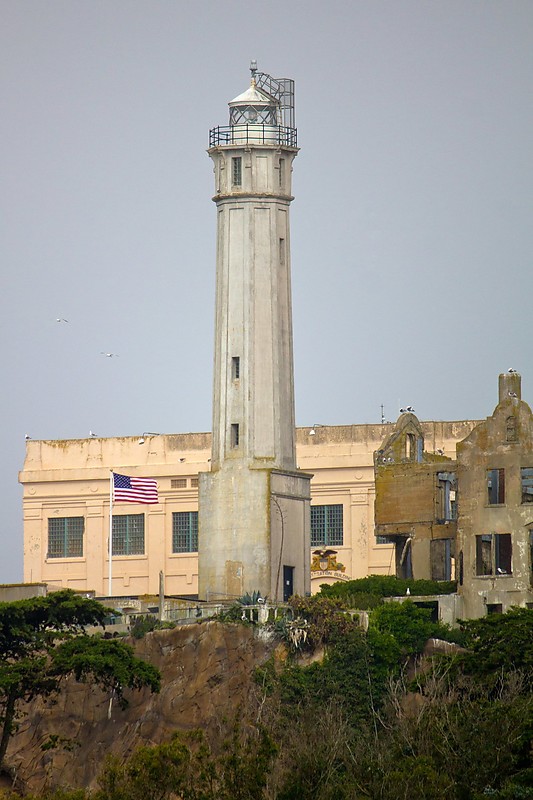 California / San Francisco / Alcatraz Lighthouse
Author of the photo: [url=https://jeremydentremont.smugmug.com/]nelights[/url]
Keywords: Alcatraz;San Francisco;United States;California;Pacific ocean