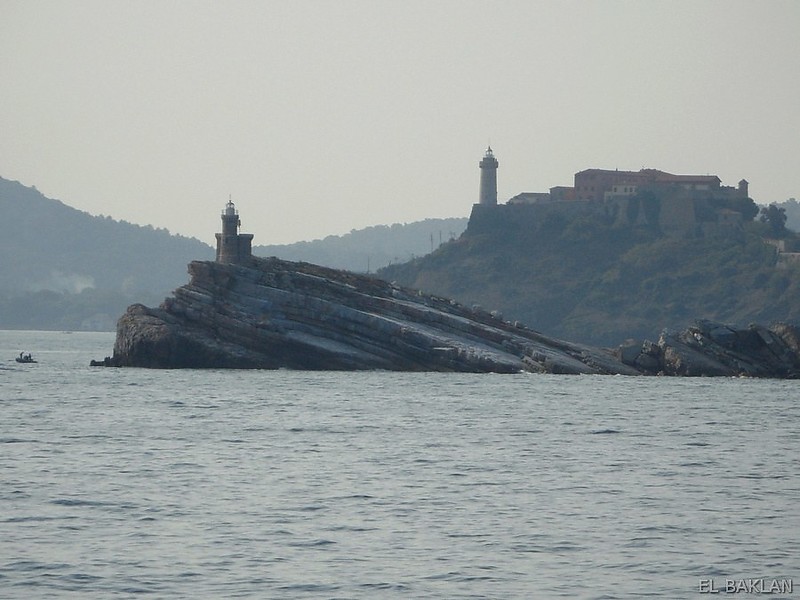 Elba island / Scoglietto lighthouse (close) and  Forte Stella lighthouse (distant)
Keywords: Elba island;Ligurian sea;Italy